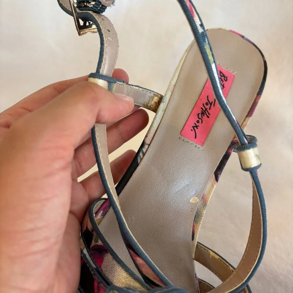 Betsey Johnson betsey johnson